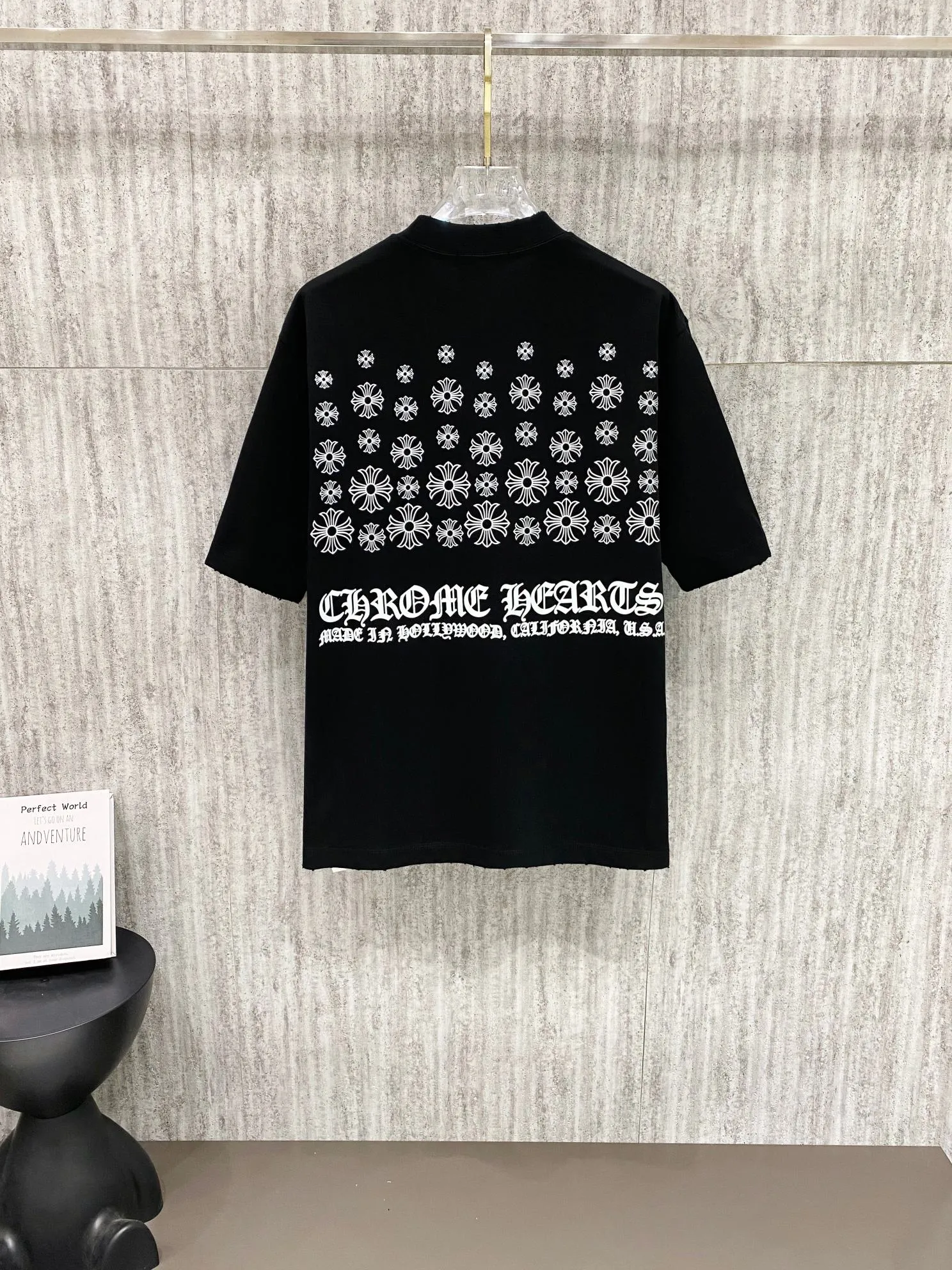 2026ss ， logo 32 𝐂𝐎𝐋𝐎𝐔𝐑：White Black 𝐒𝐈𝐙𝐄：S m L XL 110